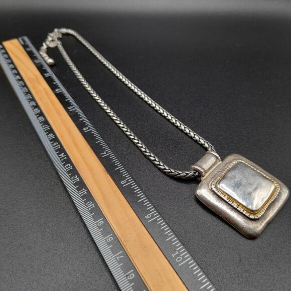 Chico's Silver Tone Pendant Necklace, Twisted Rope Chain, 20 1/2 Inches - Picture 8 of 10